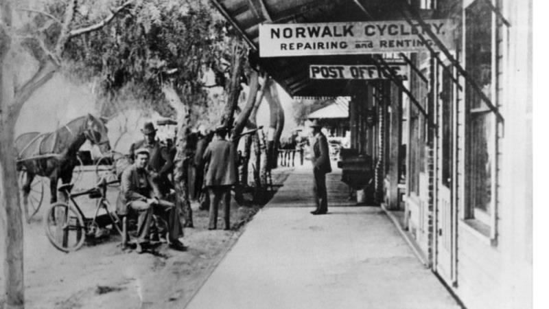 File:Front Street in Norwalk, California circa 1900.png