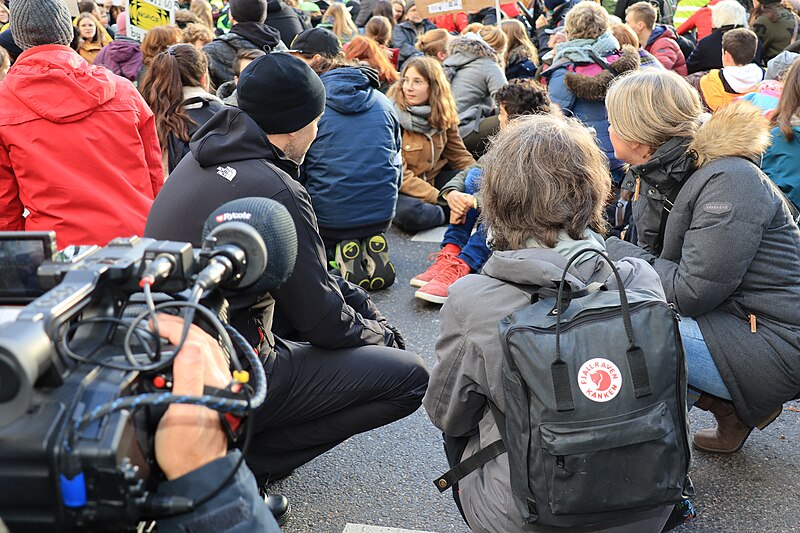 File:Global Climate Strike IMG 4220 (49142445702).jpg