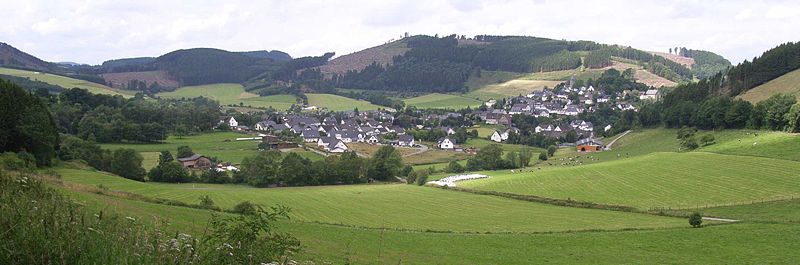 File:Grevenstein Panorama.jpg