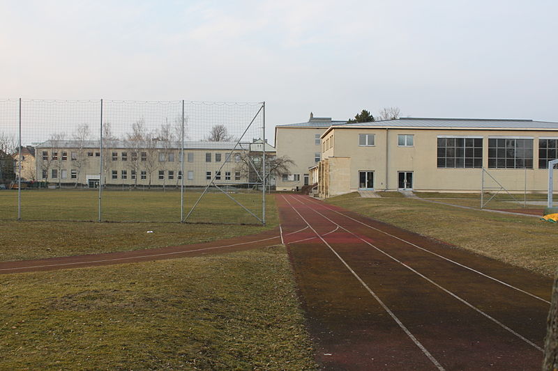 File:Gymnasium Josefstraße 04.jpg