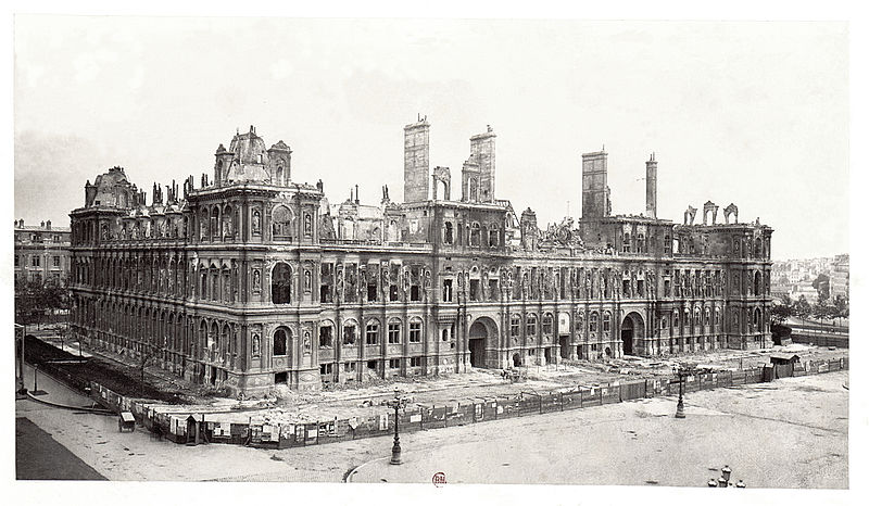 File:Hôtel Ville Paris burnt Commune 1871.jpg
