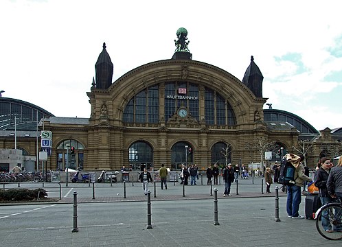 Central railway station, Frankfurt, Germany (2008)