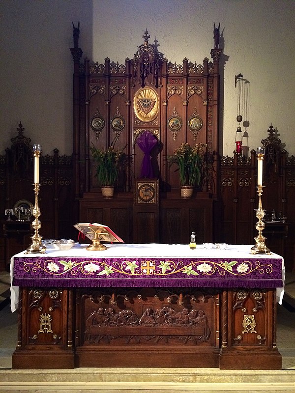 In Western traditions, the liturgical colour of the season of Lent is purple. Altar crosses and religious statuary which show Christ in his glory are 