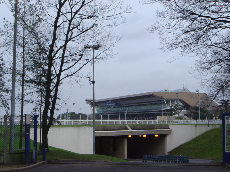 File:Hippodrome de Vincennes DSC03756.JPG