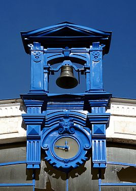 Horloge extérieure, entrée de l'ancienne filature de la Schappe, Saint-Rambert-en-Bugey, France
