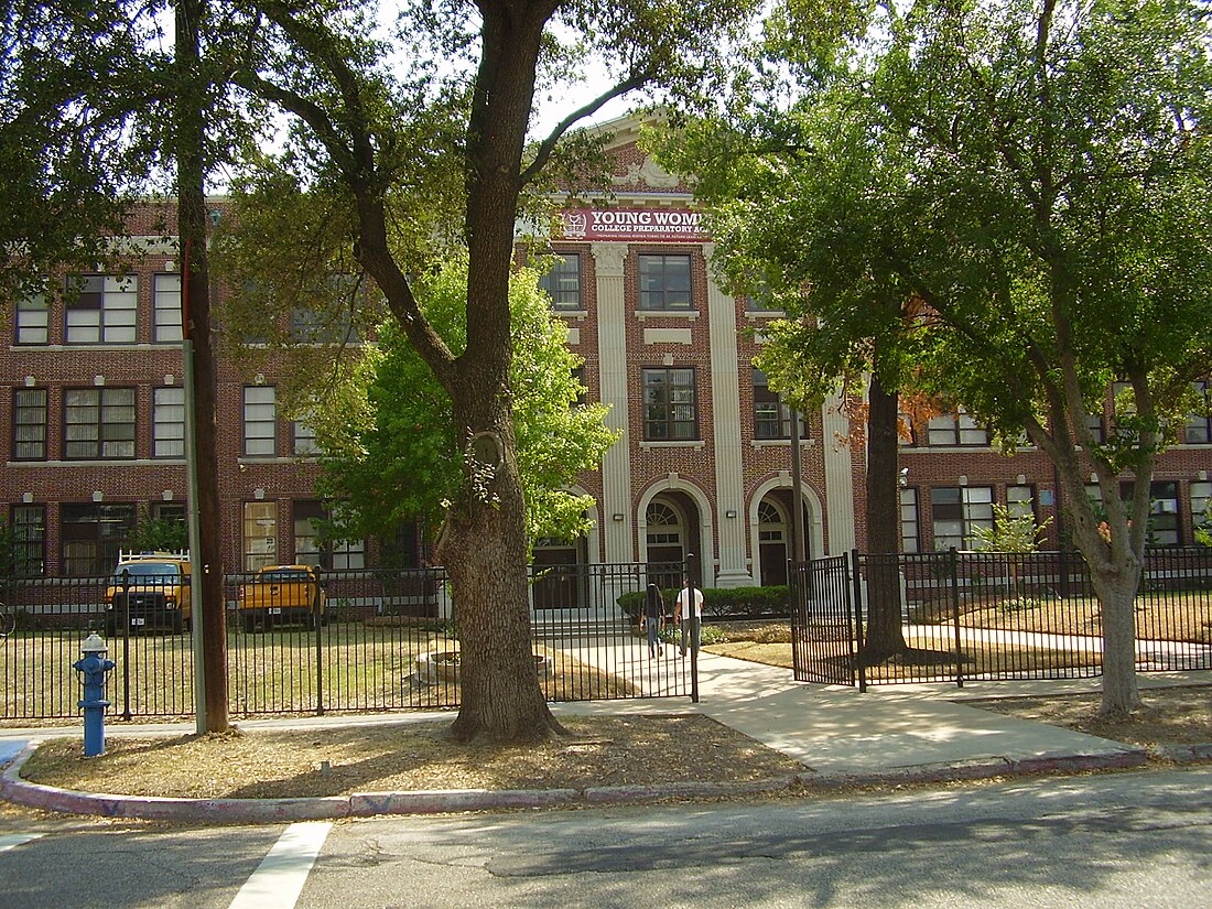 File:HoustonGirlsSchoolHoustonTX.jpg