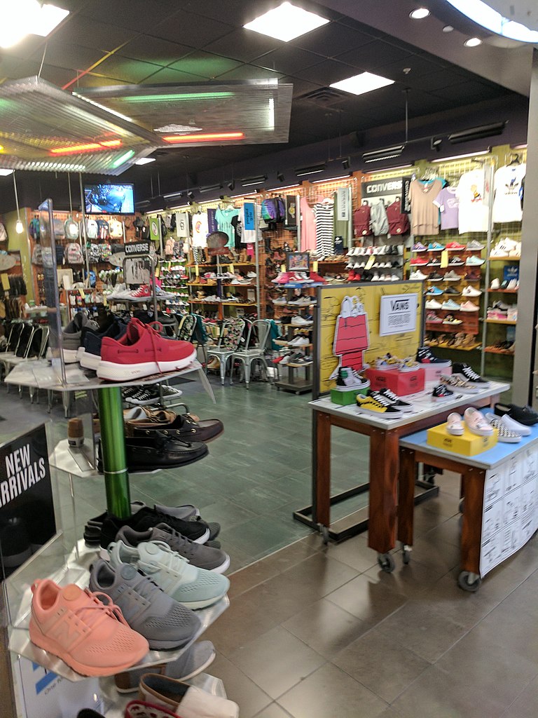 journeys shoe store