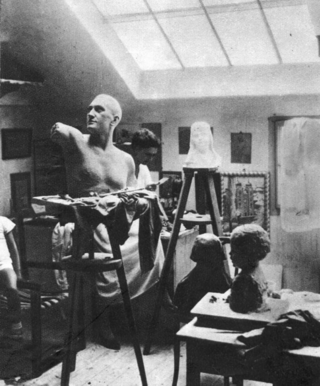 <span class="mw-page-title-main">Iva Despić-Simonović</span> Yugoslav sculptor (1891–1961)