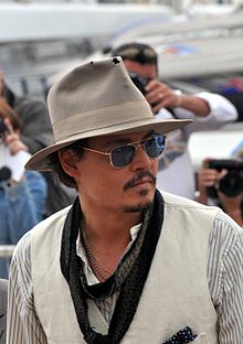 Johnny Depp promuove il film al Festival di Cannes 2011