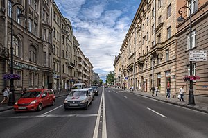 Kamennoostrovsky Avenue SPB 04.jpg