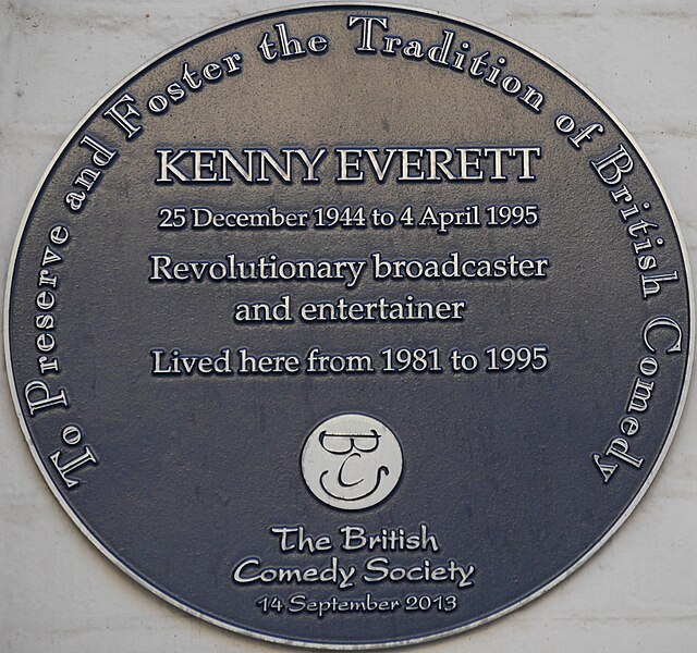 Plaque at 91 Lexham Gardens, Kensington, London, Everett's home from 1981 to 1995