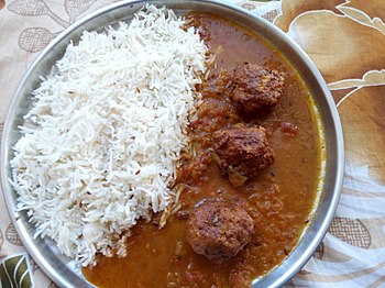 Kofte Chawal from India (vegetarian kofta), served with rice.