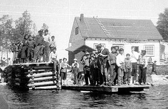 Atikamekw, HBC, Lake Obedjiwan Lac Obedjiwan - Compagnie de la Baie d'Hudson - Atikamekw.jpg