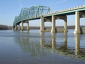 Lacon Bridge-1.JPG