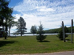 Lake Lucerne (Wisconsin) httpsuploadwikimediaorgwikipediacommonsthu