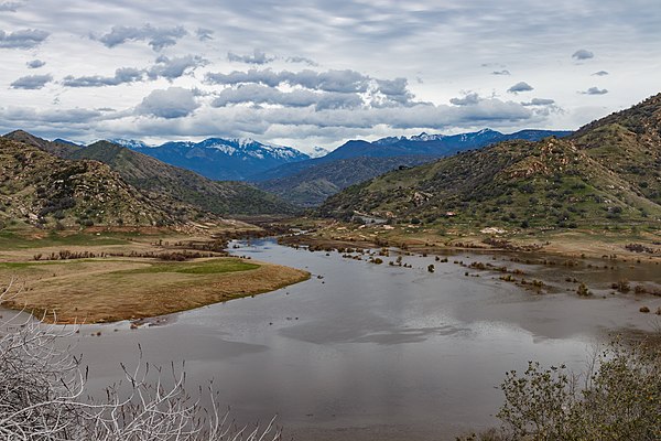 Lake Kaweah is the only major reservoir on the Kaweah River.