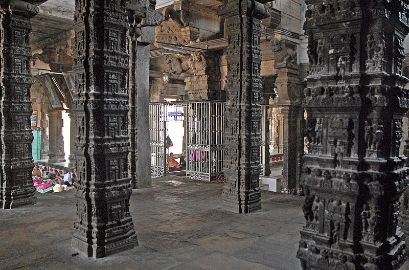 File:Le temple de Shiva Nataraja (Chidambaram, Inde) (14037043122).jpg