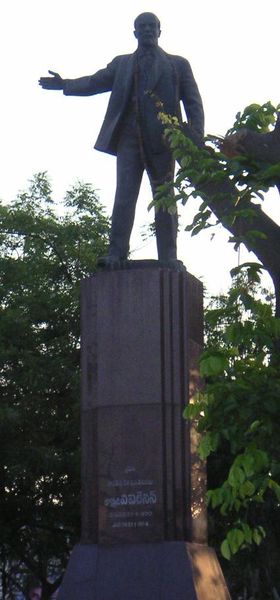 File:Lenin vijaywada.jpg