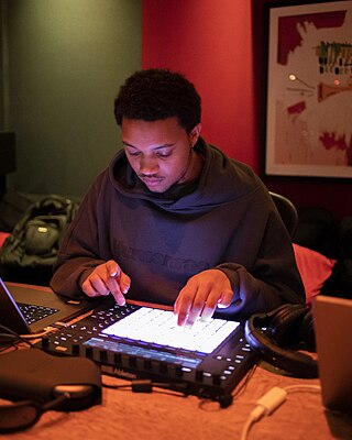 <span class="mw-page-title-main">London (record producer)</span> British-Nigerian music producer and disc jockey