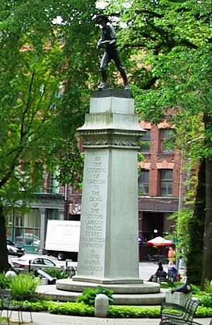 Lownsdale Square memorial - Portland, Oregon.JPG