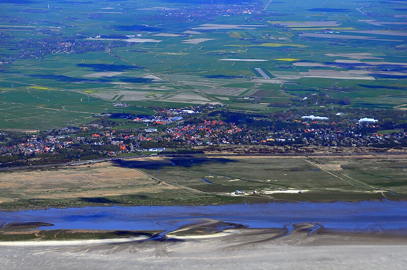 File:Luftaufnahmen Nordseekueste 2012-05-by-RaBoe-066.jpg