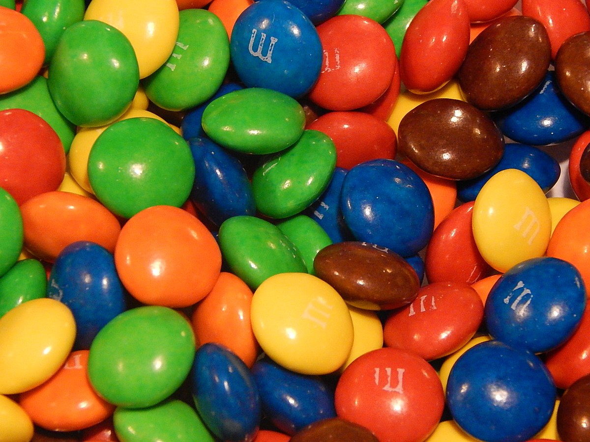 File:M&M Colorworks, Las Vegas (870125548).jpg - Wikimedia Commons