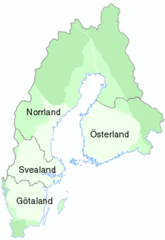 Sveriges historiska landsdelar (gråa gränser). Olika expansionssteg har olika nyanser. De ljusaste områdena visar Sveriges ungefärliga utsträckning på 1200-talet och tidigt 1300-tal. Den nuvarande riksgränsen mot Finland är vit.)