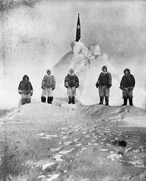 Photograph of Henson and the four Inuit guides on the last stretch of their 1908–09 expedition, taken by Peary at what they believed to be the North P