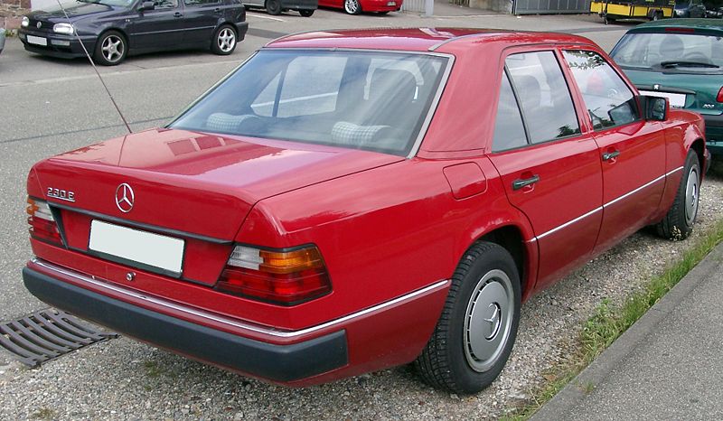 File:Mercedes W124 rear 20080520.jpg