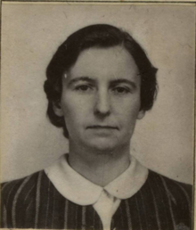 Мисс Эйлзабет Б. Дрюри, Национальный архив, удостоверение личности 1941 Federal document.png