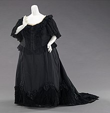 black and white victorian dress