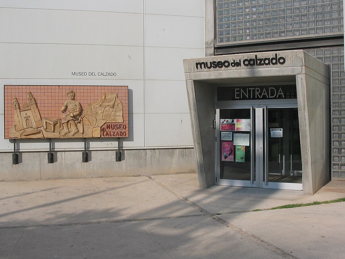Scully Independiente Calma Archivo:Museo Calzado Elda (entrada).jpg - Wikipedia, la enciclopedia libre