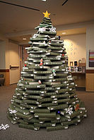 Veselé Vánoce a hodně zajímavých knih pod stromečkem Vám přeje wikiportál Informační věda a knihovnictví (21. prosinec 2011)