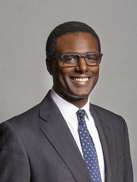 File:Official portrait of Darren Henry MP crop 2.jpg