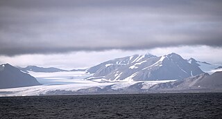 Eidembreen glacier in Svalbard