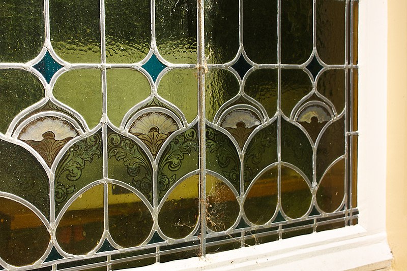 File:Oud Groevenbeek-0101 - Landhuis Manor - window stained glass (detail).jpg