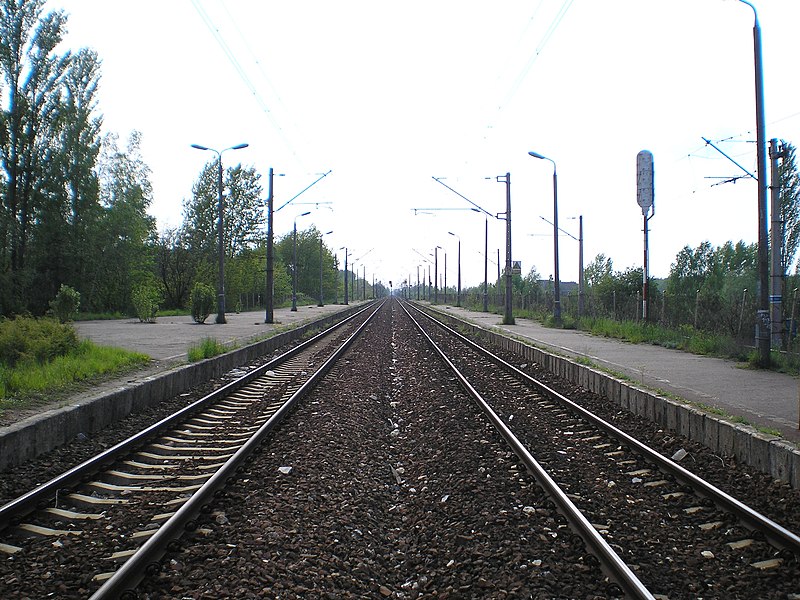 File:PKP Lodz Olechow-Wschod.jpg