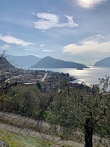 Vista Panoramica di Marone da Monte Marone.