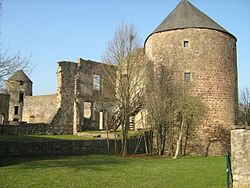 Pettingen Castle16.JPG