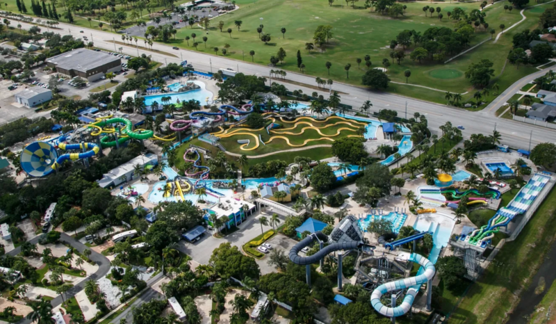 File:Rapids Water Park Aerial Photograph.png