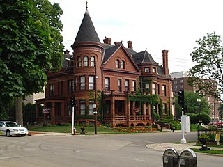 Redstone (Dubuque, Iowa) building in Indiana, United States