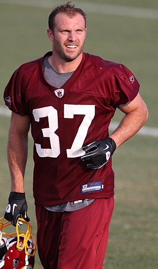 <span class="mw-page-title-main">Reed Doughty</span> American football player (born 1982)