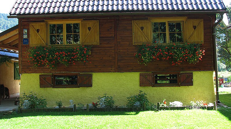 File:Renovated and restored family Ljubanovich old house No.1. - panoramio.jpg