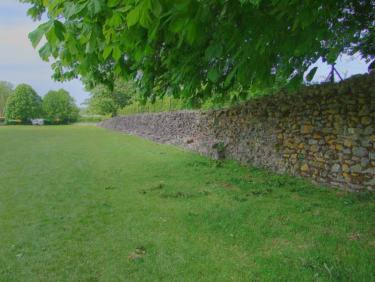 Roman wall