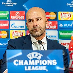 Peter Bosz: Spielerkarriere, Trainerkarriere, Erfolge und Auszeichnungen