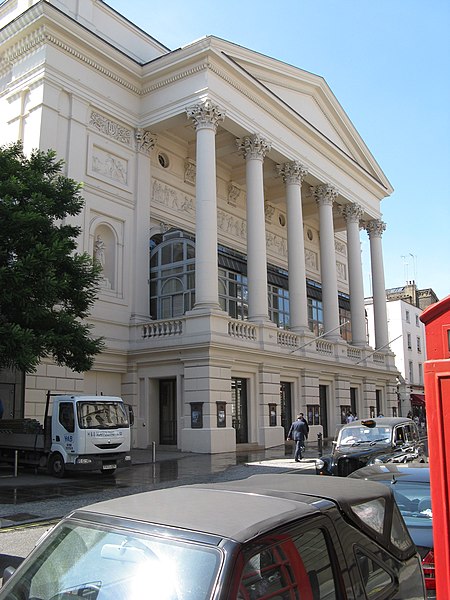 File:Royal Opera House-Covent Garden-London.jpg