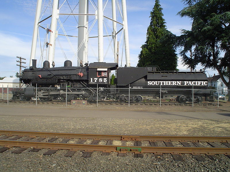 File:SP Engine 1785 Woodburn, Oregon.JPG