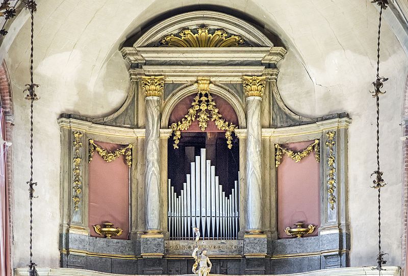 File:Sant'Alvise (Venice) interior - Organ.jpg