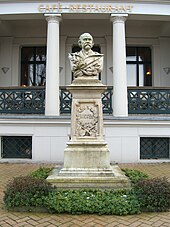 Denkmal F. W. Kücken in Schwerin 1885 (Quelle: Wikimedia)