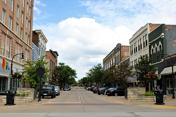 Image: Second Avenue   Rock Island, Illinois